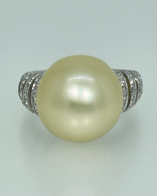 Pearl Ring