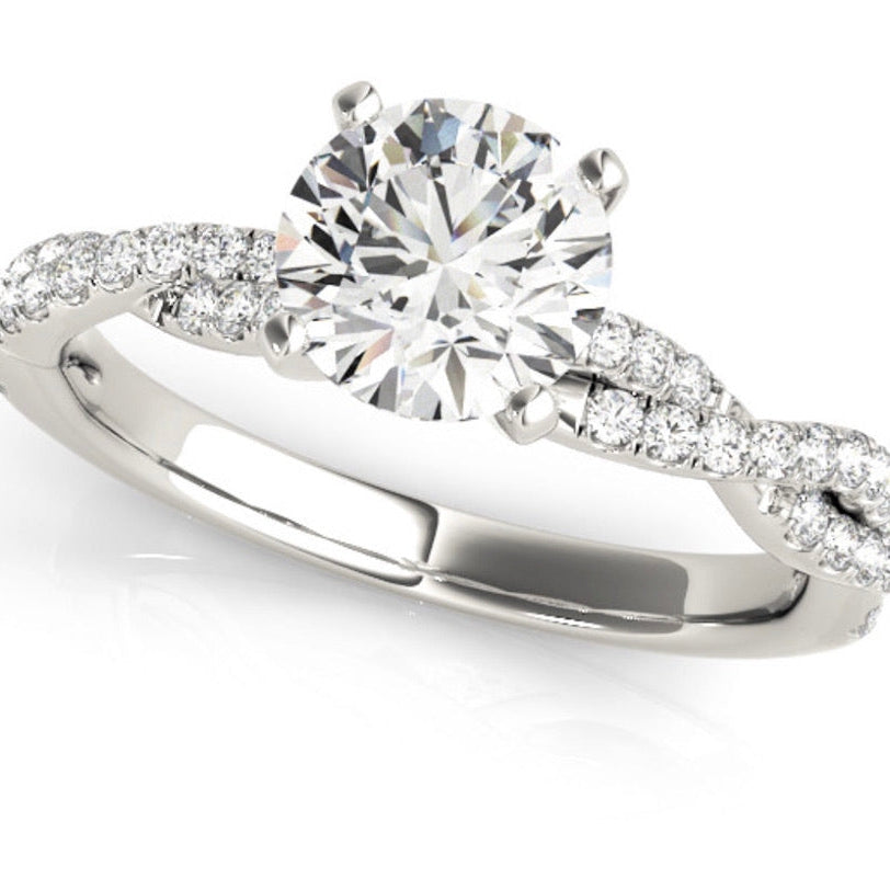 Round Diamond Engagement Ring