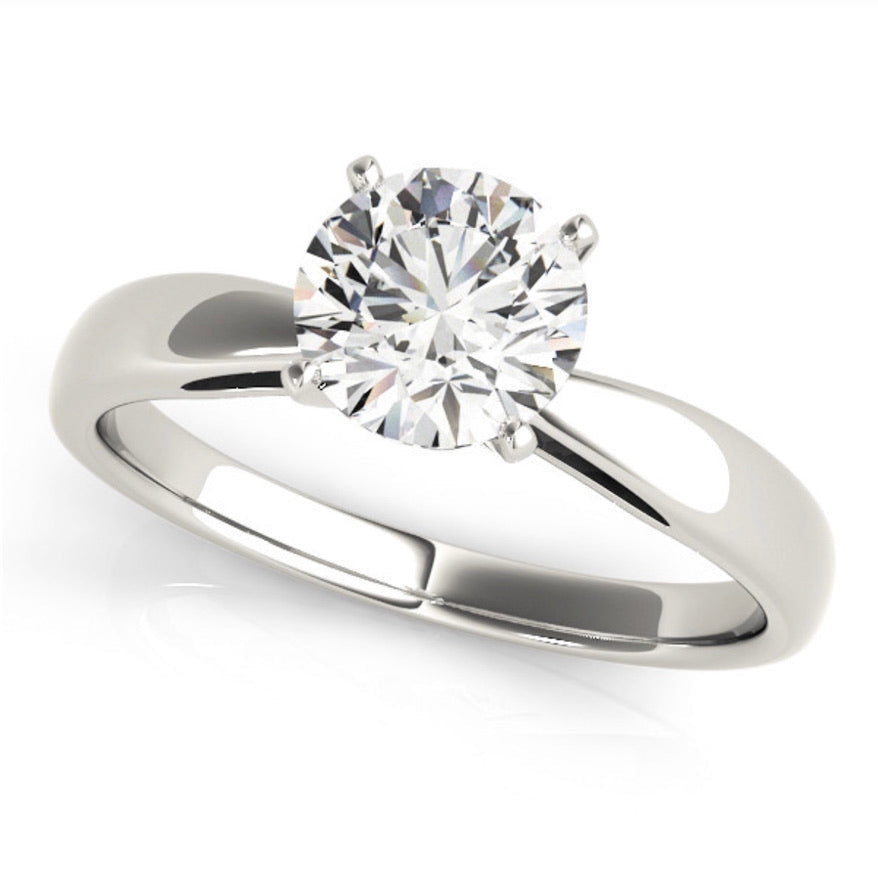 Round Diamond Engagement Ring