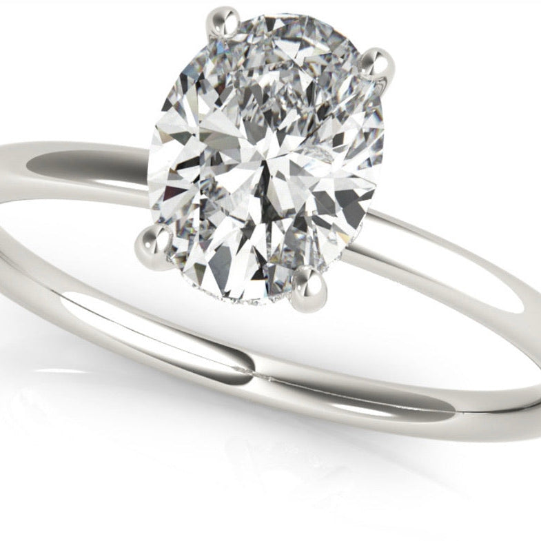 Oval cut Diamond Engagement Ring