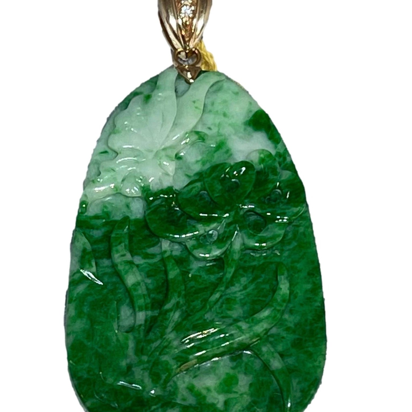 Green Jade Flower Pendant