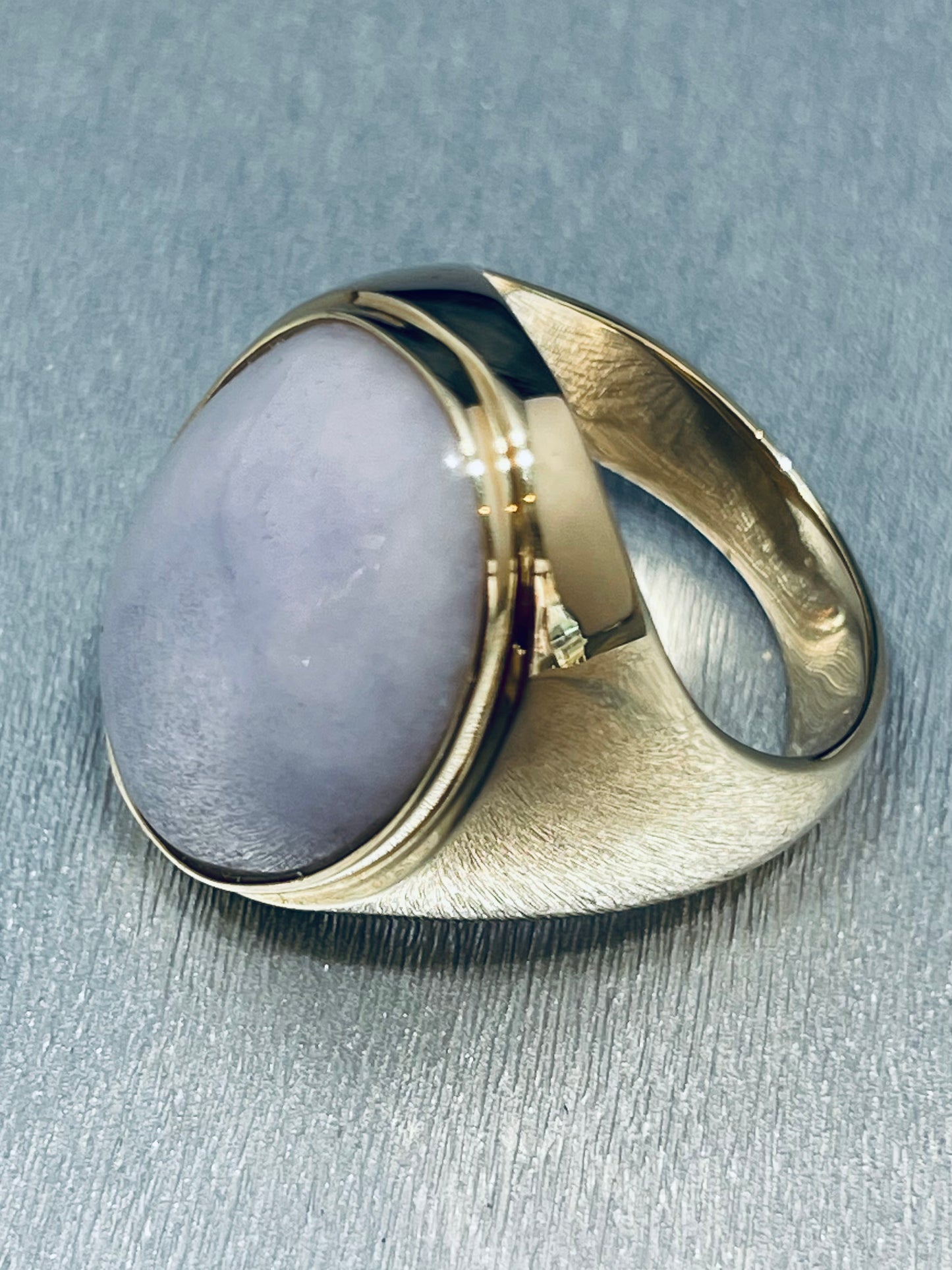 Purple Jade Ring with Yellow Gold